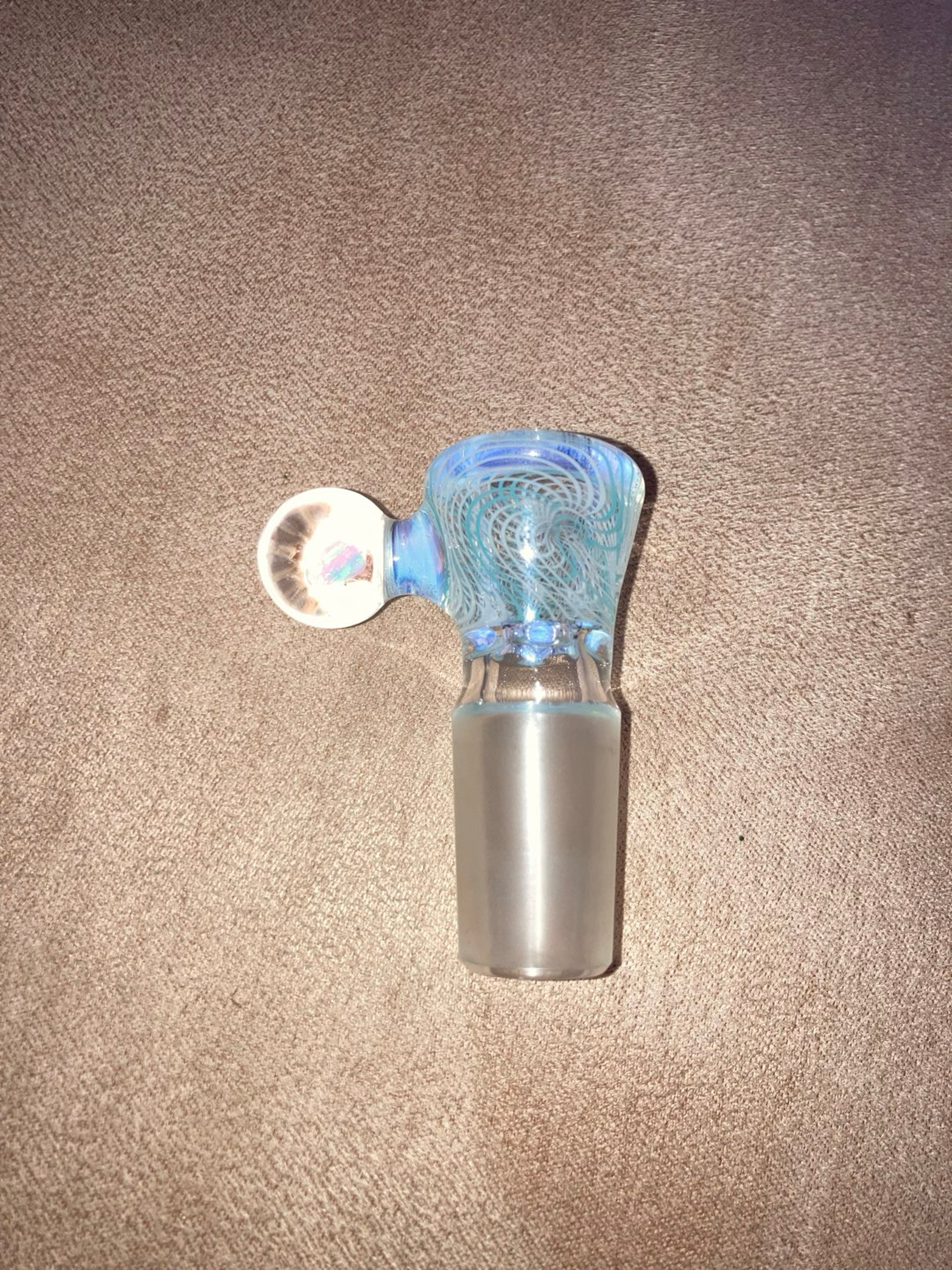 Preview pic of 18mm ghost retti 4 hole slide w/ opal