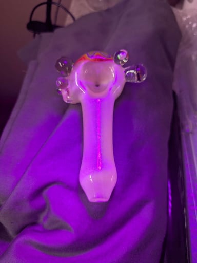 Preview pic of Uv reactive spoon pipe