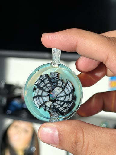 Preview pic of Piper Dan pendant