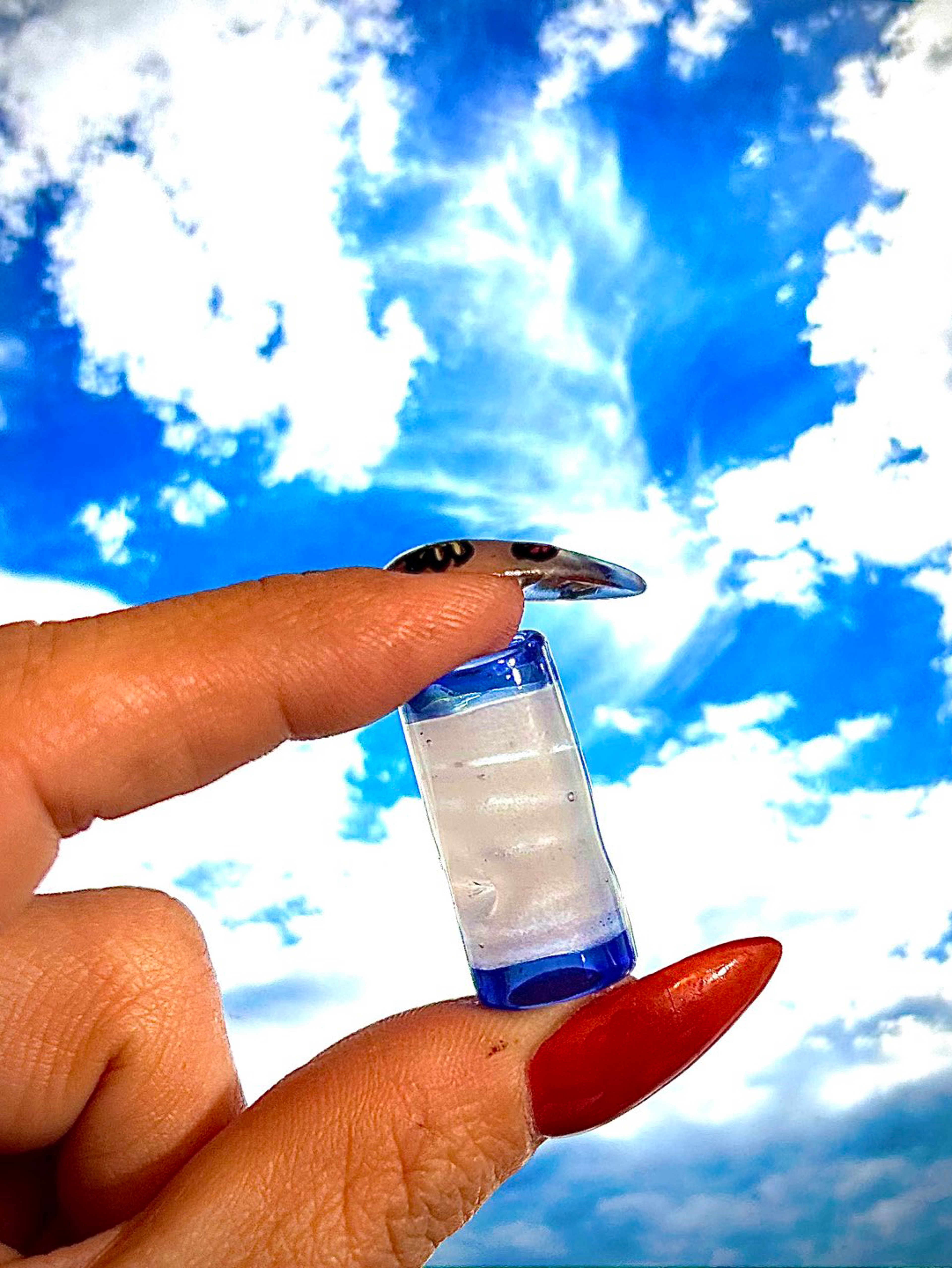 Glow in the dark tips image 0