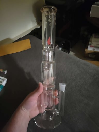 Preview pic of Straight tube bong