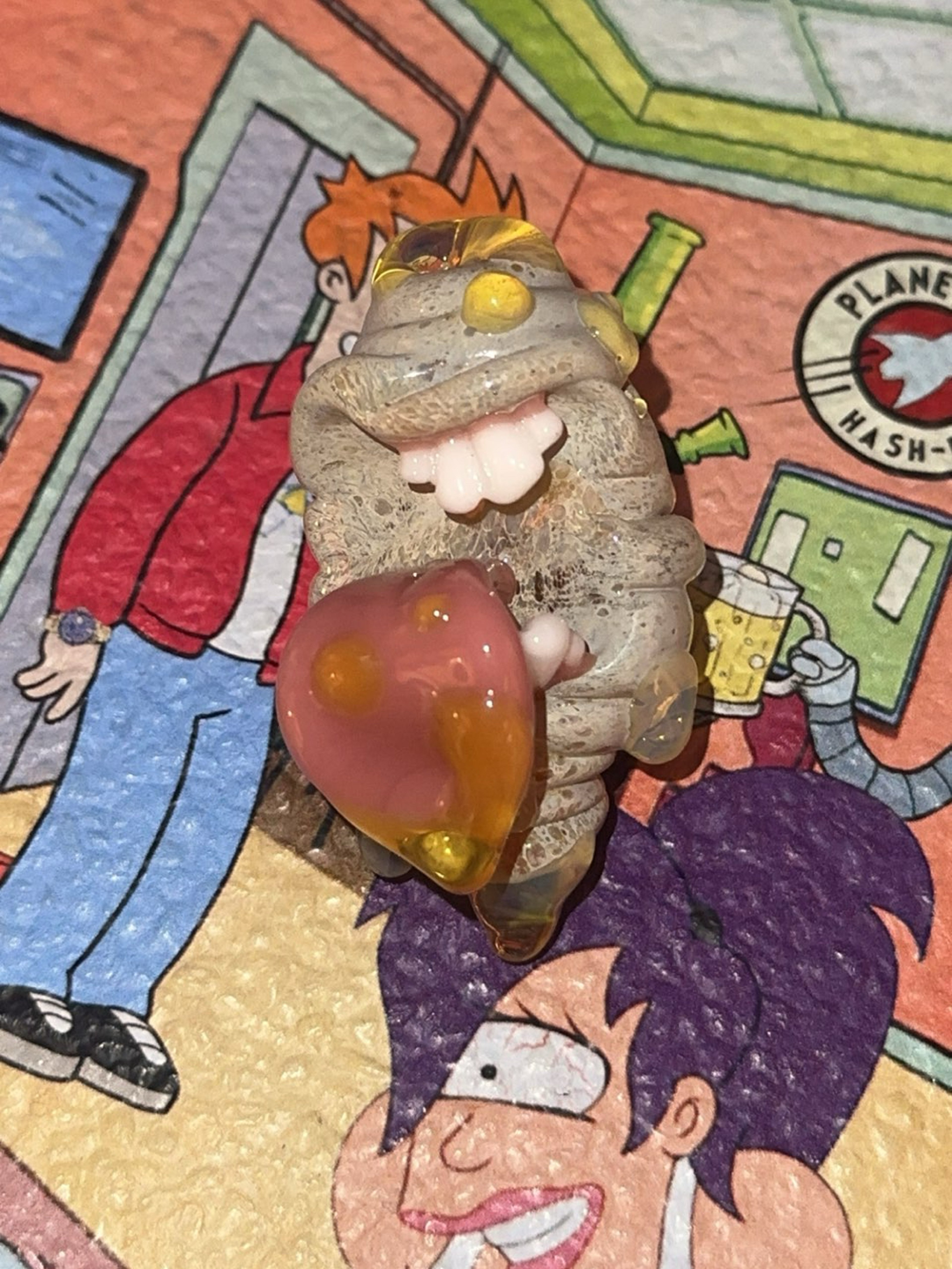 Beehive Glasshole Pendy image 0