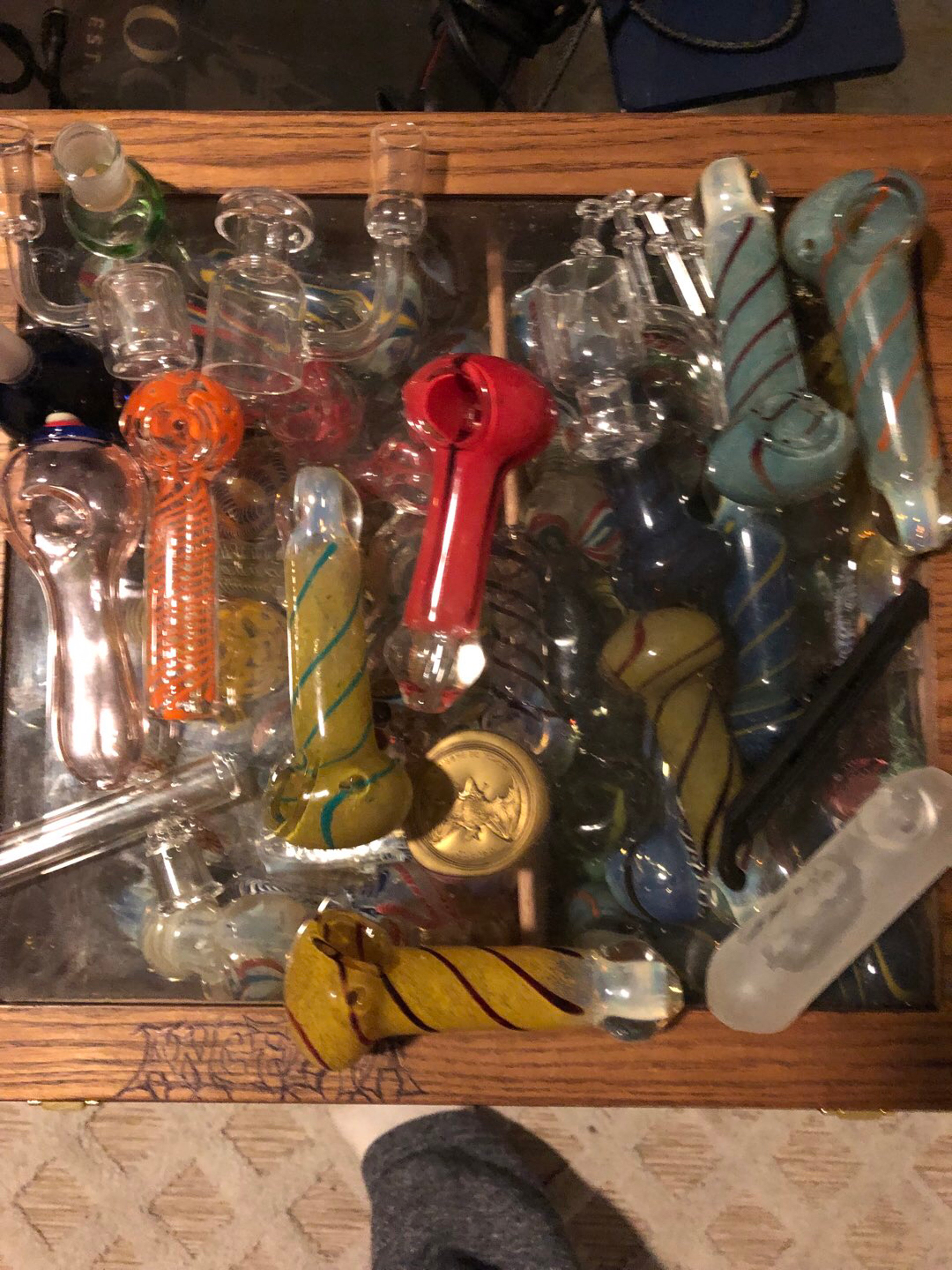 Box is slam full image 0