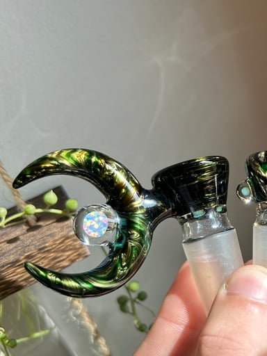 Preview pic of ElMollo Crescent