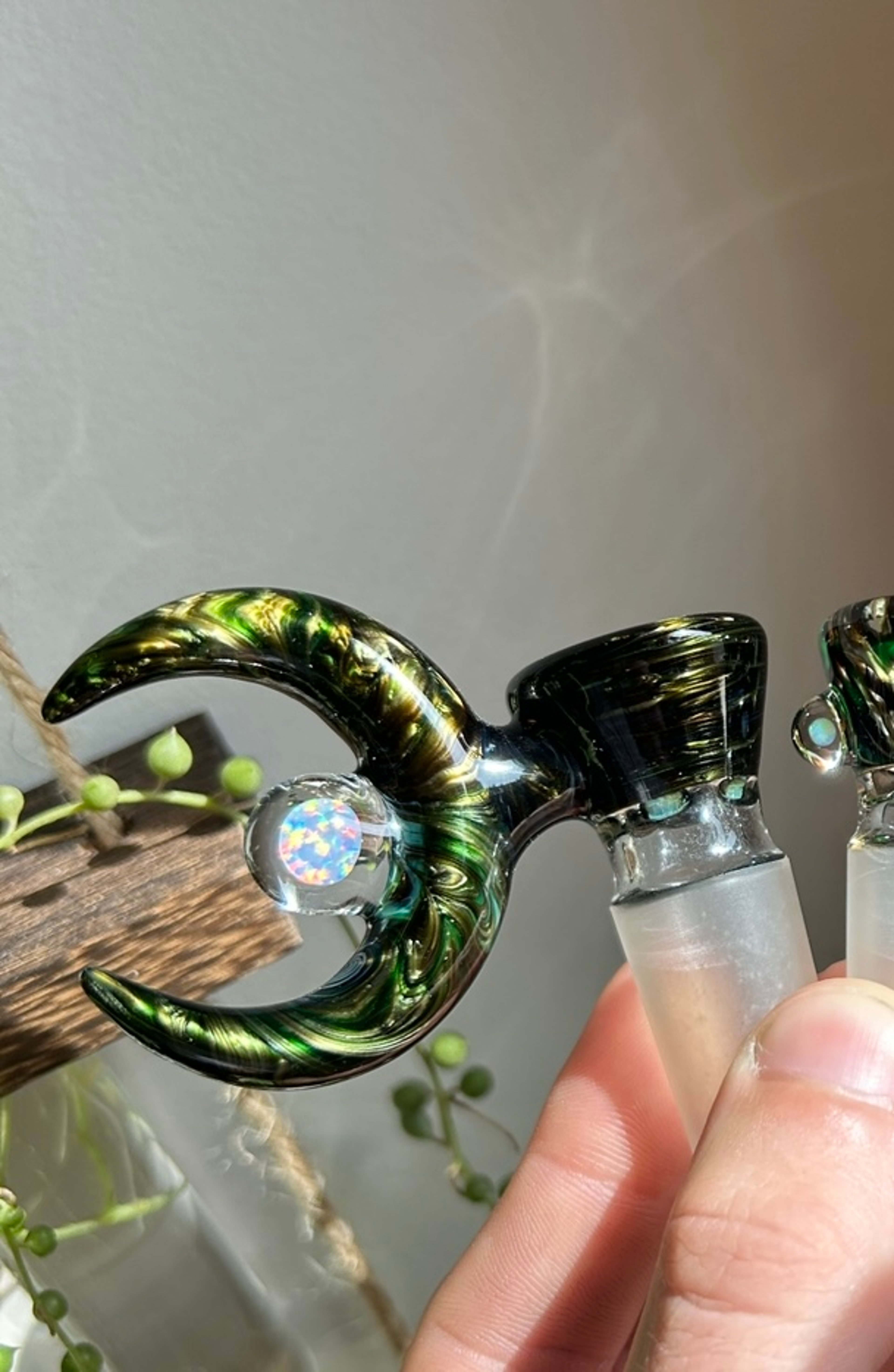 Preview pic of ElMollo Crescent