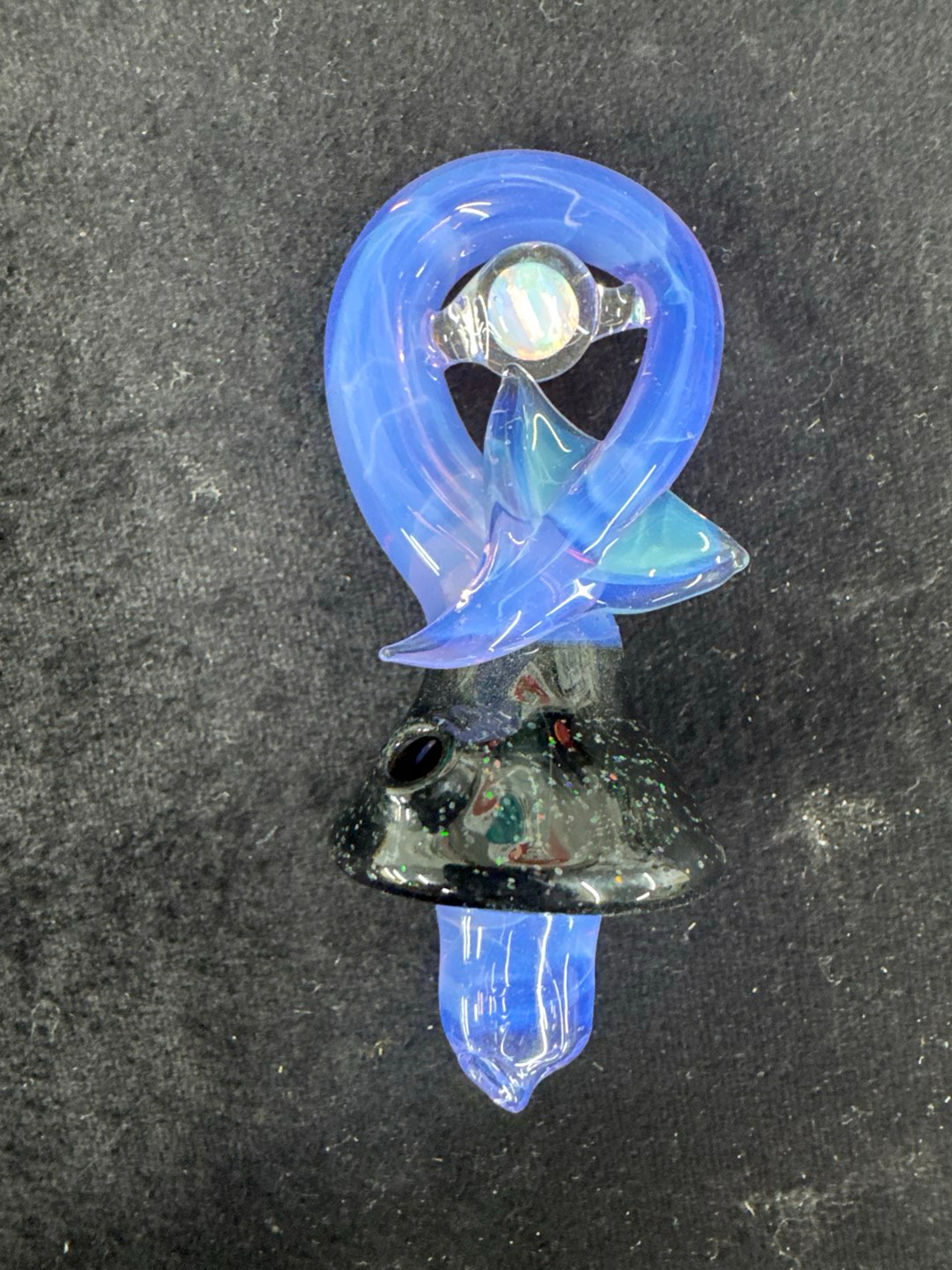 Sharktail carb cap with opal image 0
