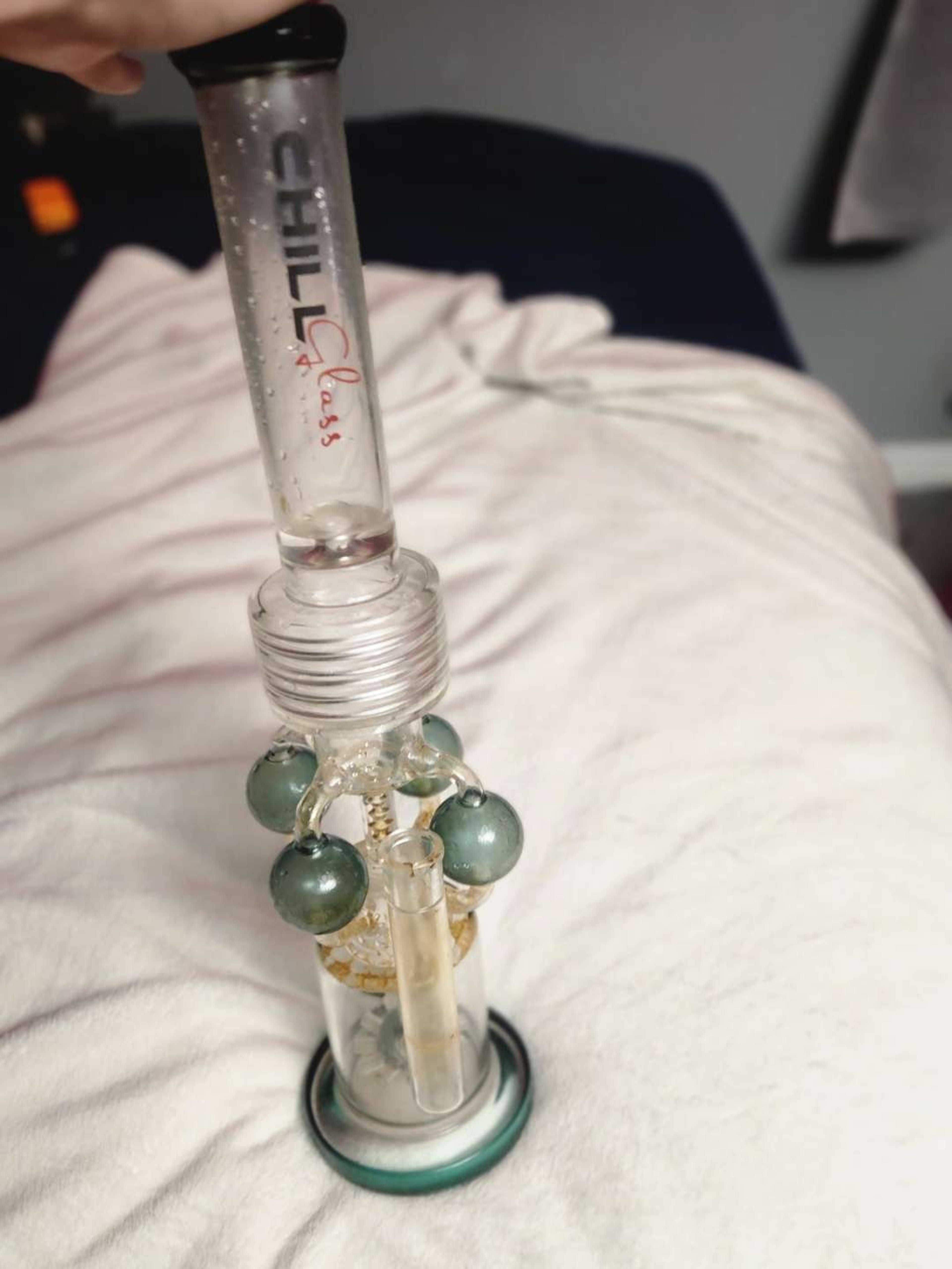 Preview pic of 4 arm recycler bong