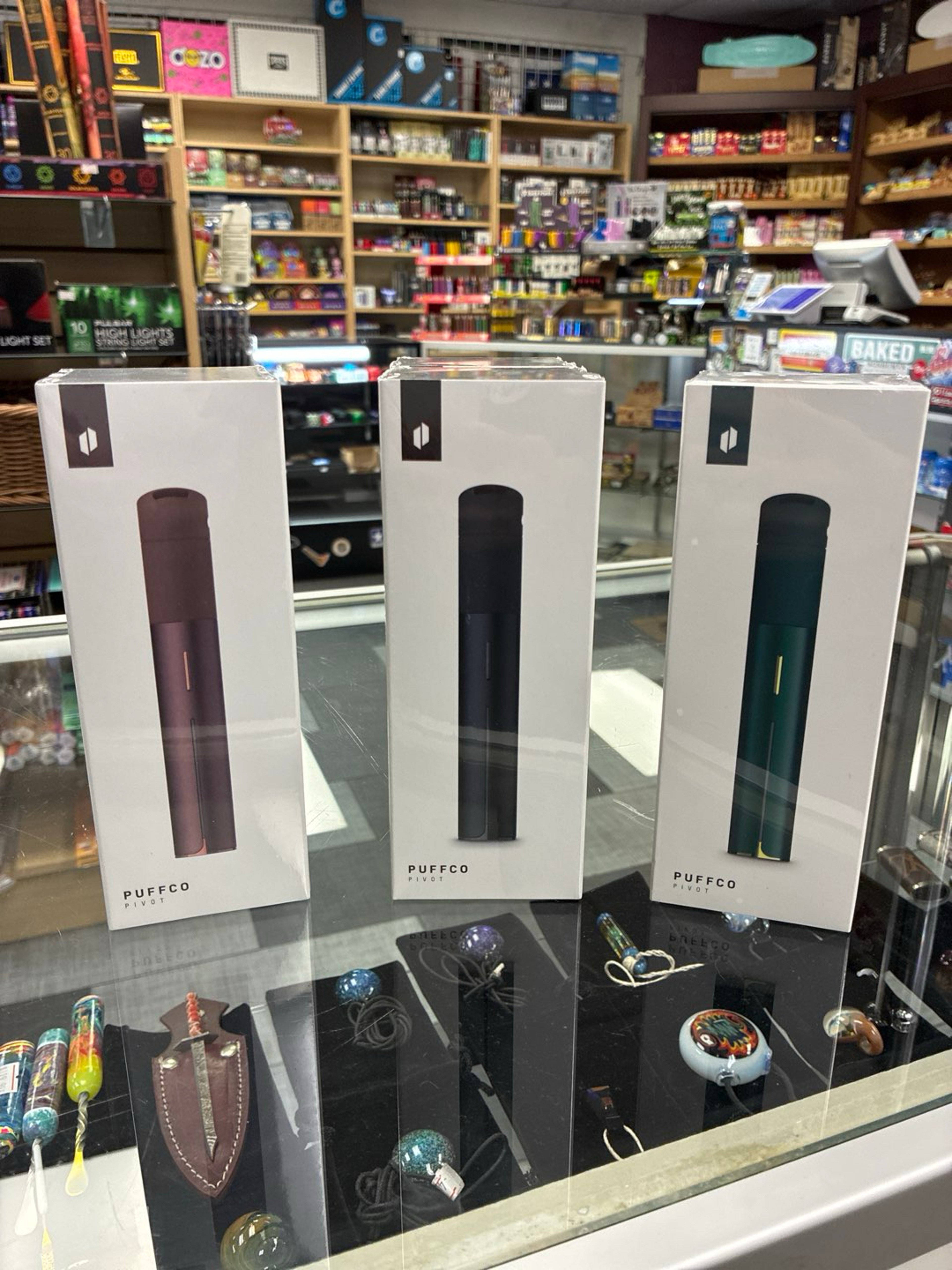 Preview pic of Puffco Pivot