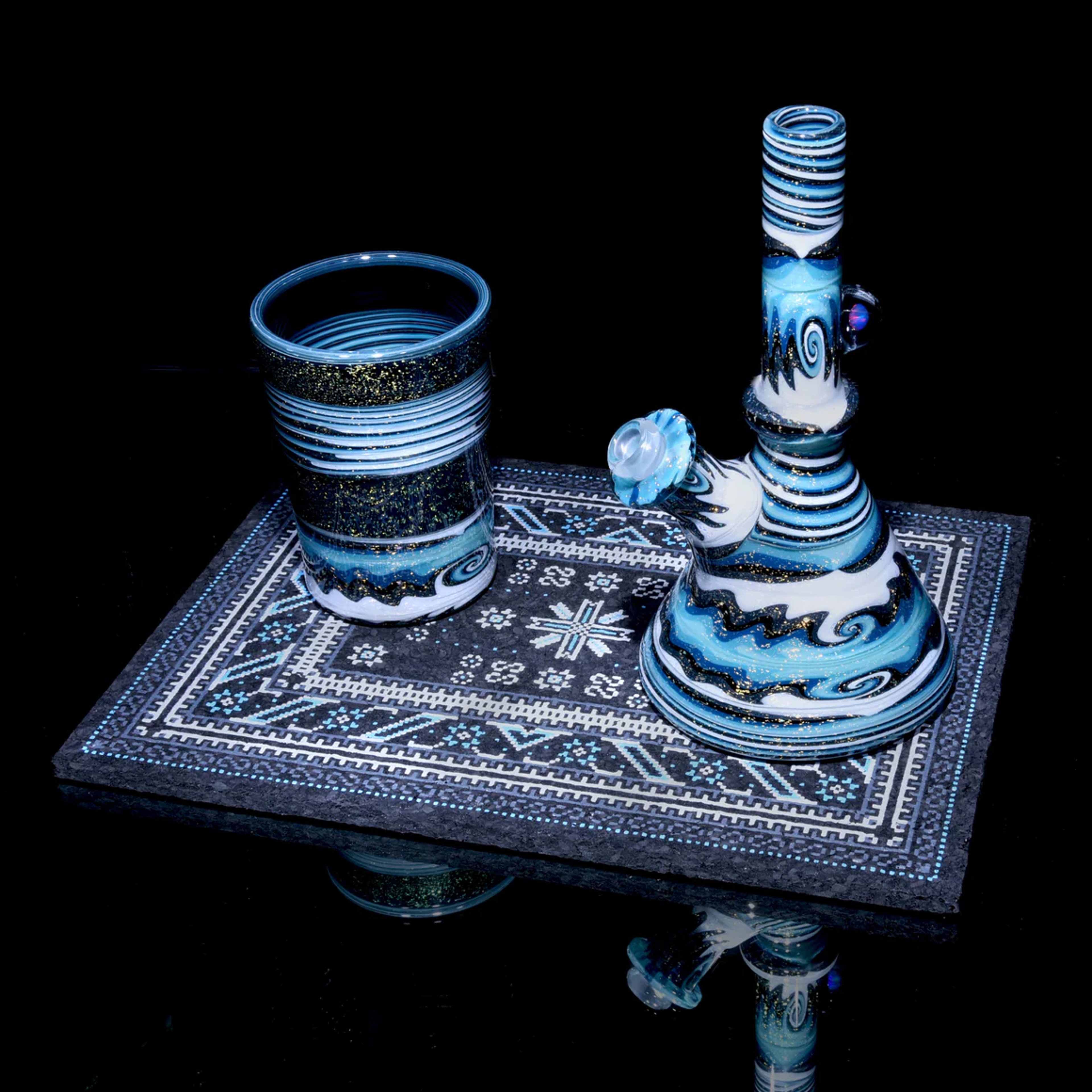 Preview pic of WC Stearns Mini-tube & Matching Cup Set