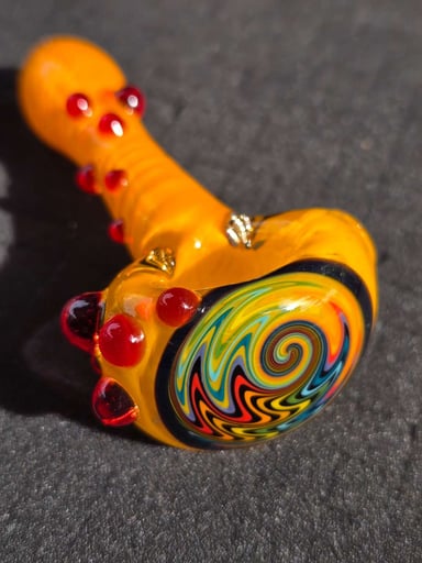Preview pic of Large Red X Yellow Wig Wag Pipe