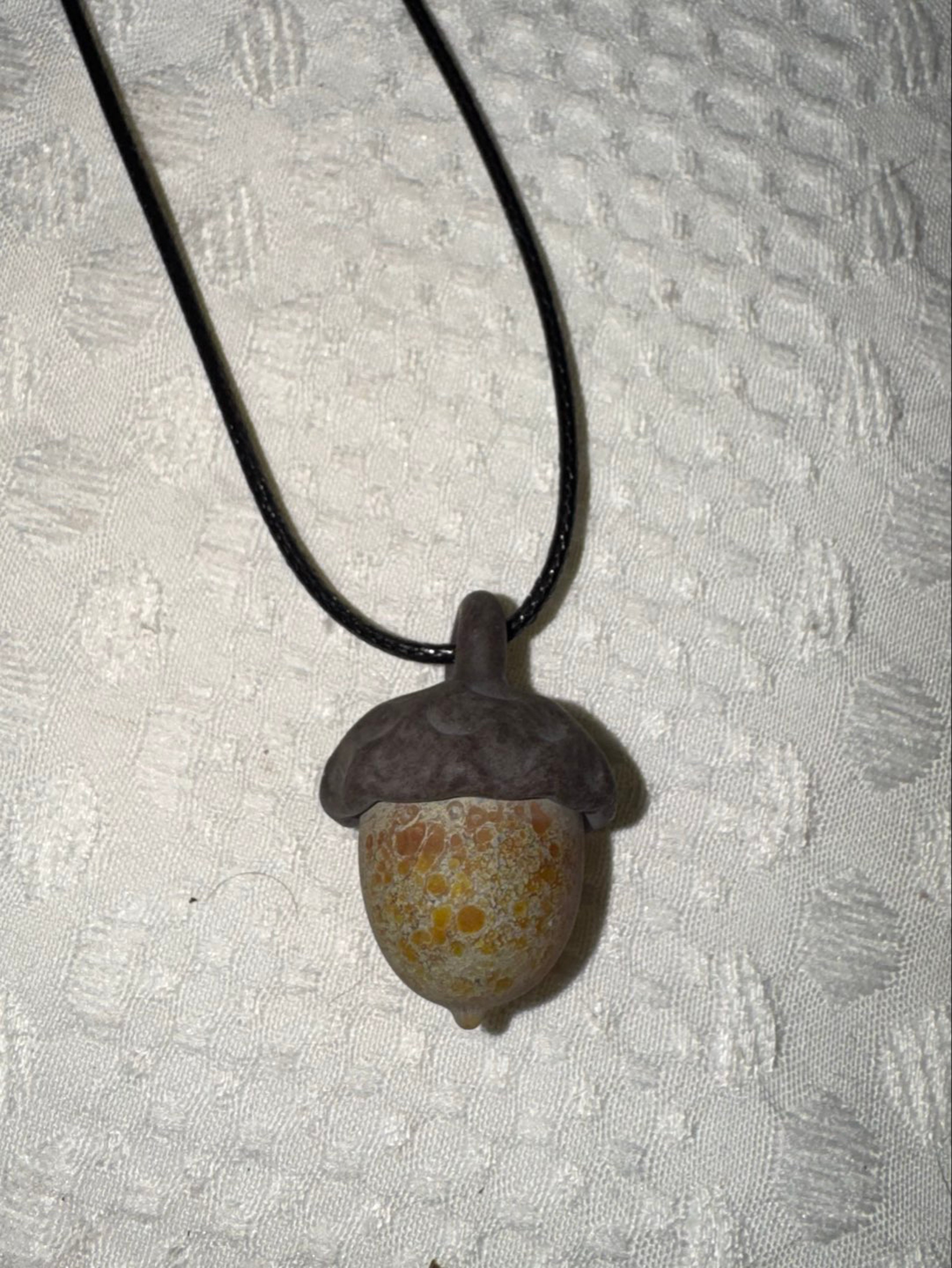 Preview pic of Acorn Pendant