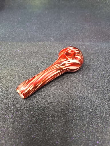 Preview pic of Antony Rigles Red and white spoon
