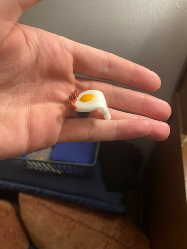 Preview pic of Hat Pin eggs & bacon