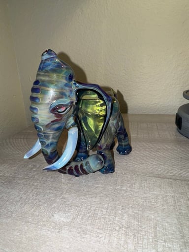 Preview pic of Makoglass elephant