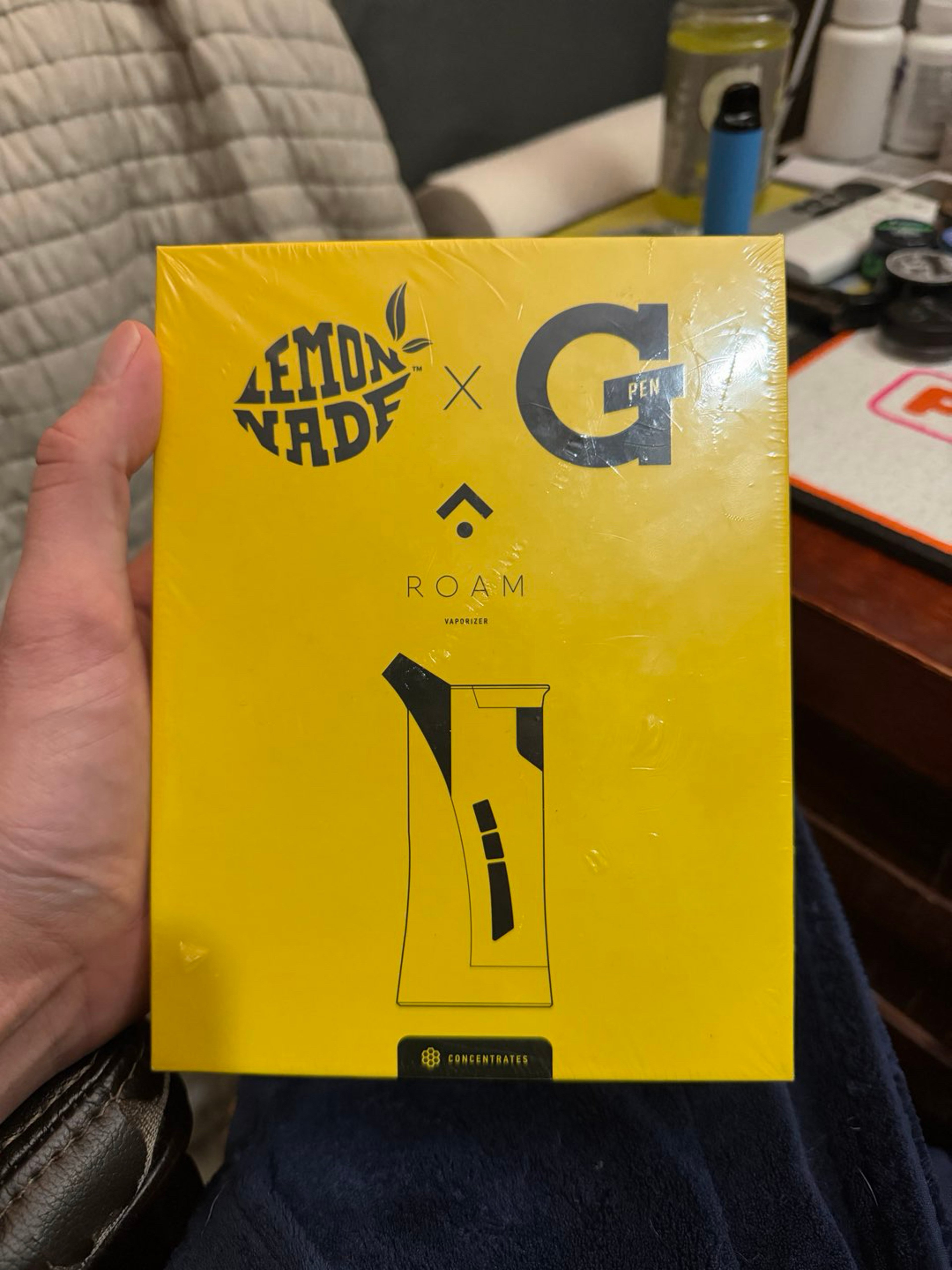 Preview pic of G-Pen x Lemonade Roam