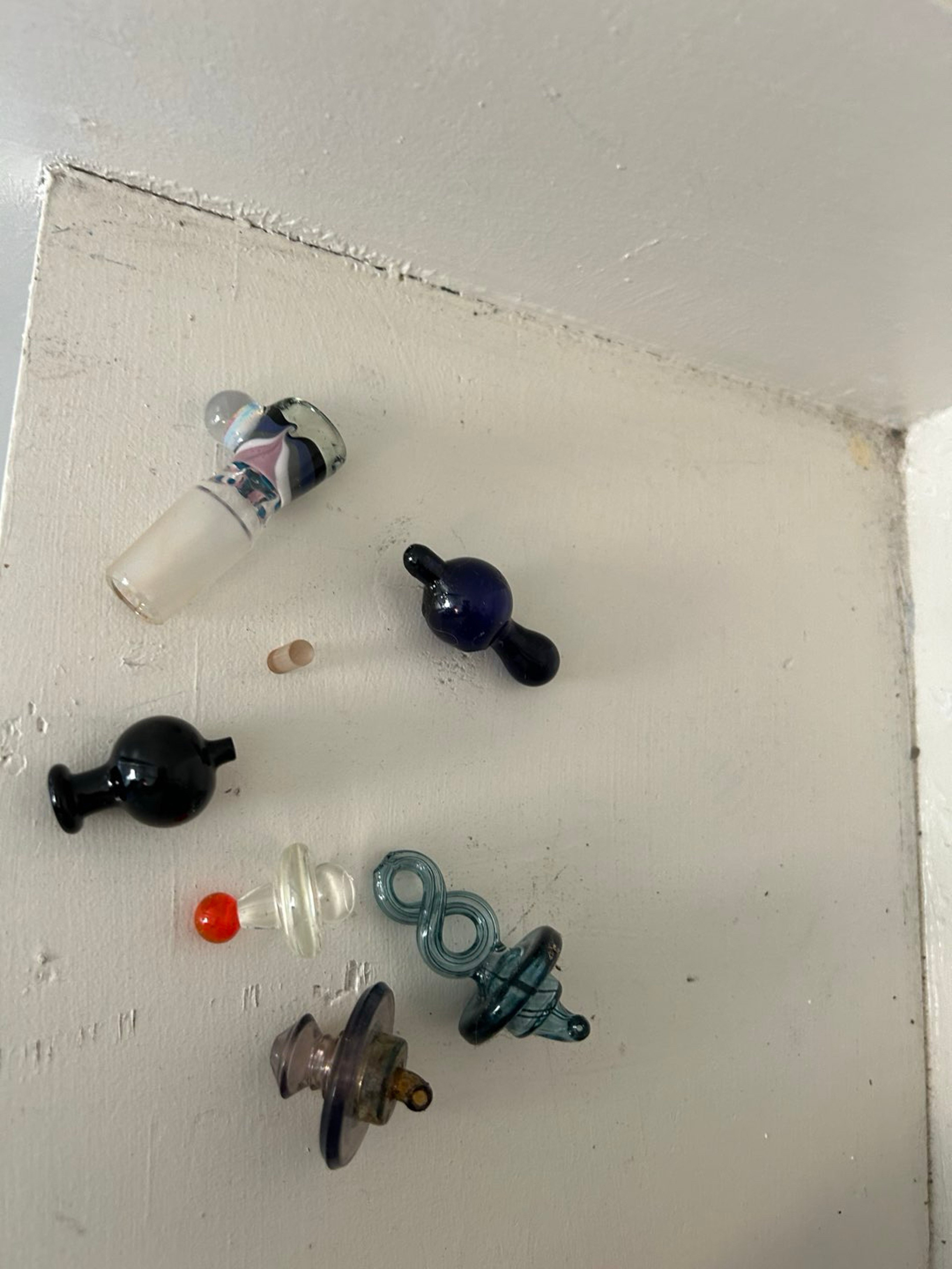 Preview pic of Small items