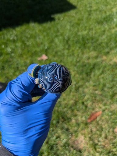 Preview pic of Solid blue dry pipe