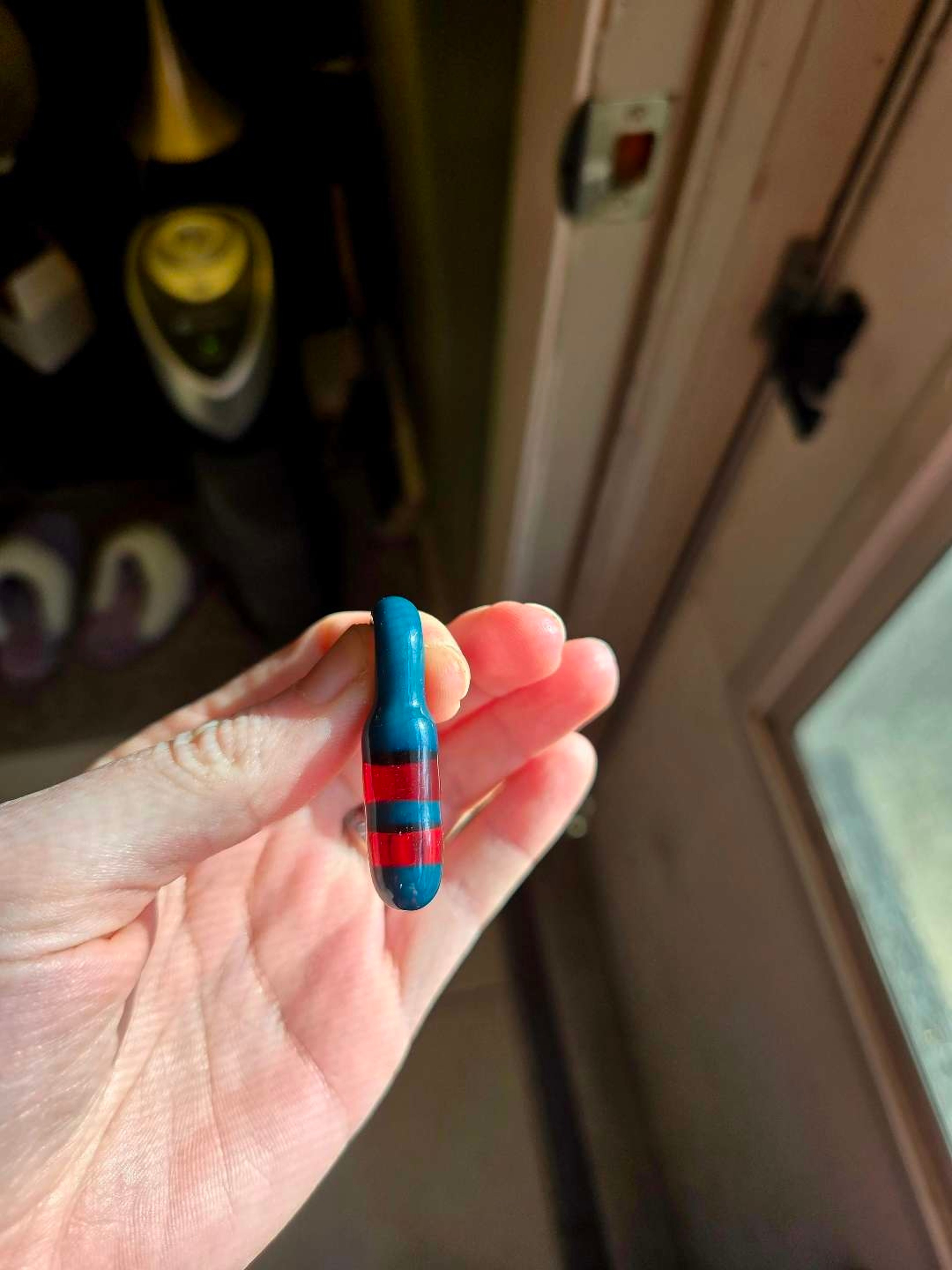 Preview pic of Capsule Pendant