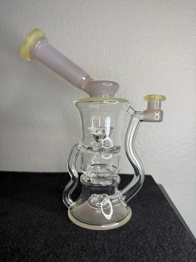 Preview pic of Kadabraglass gemkeeper