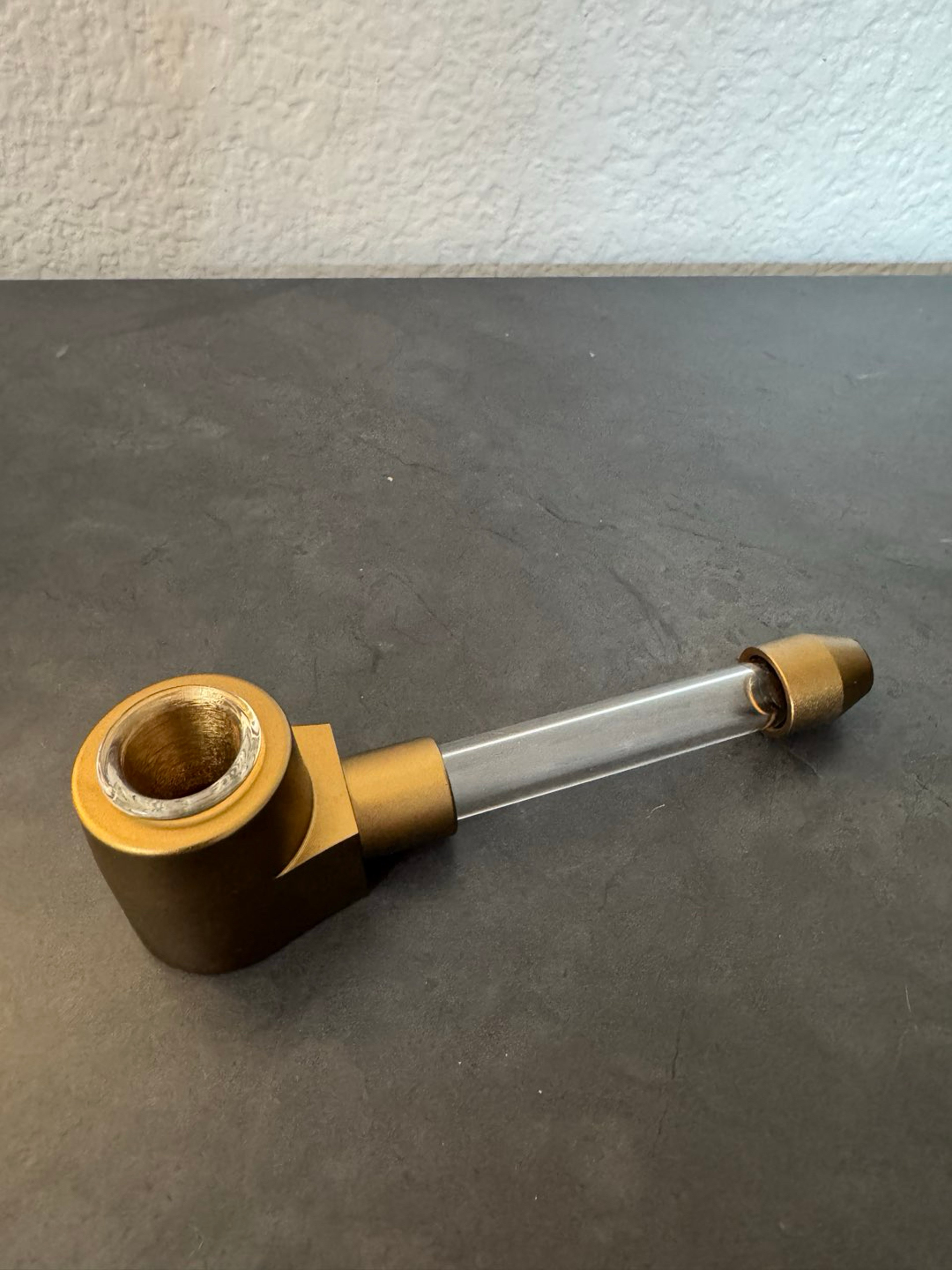 Masterdam hand pipe with a glass bowl and aluminum mouth tip (Brown Color) image 0