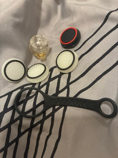 Preview pic of Puffco spinner and joystick top