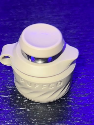Preview pic of Puffco peak pro desert stock 3D chamber