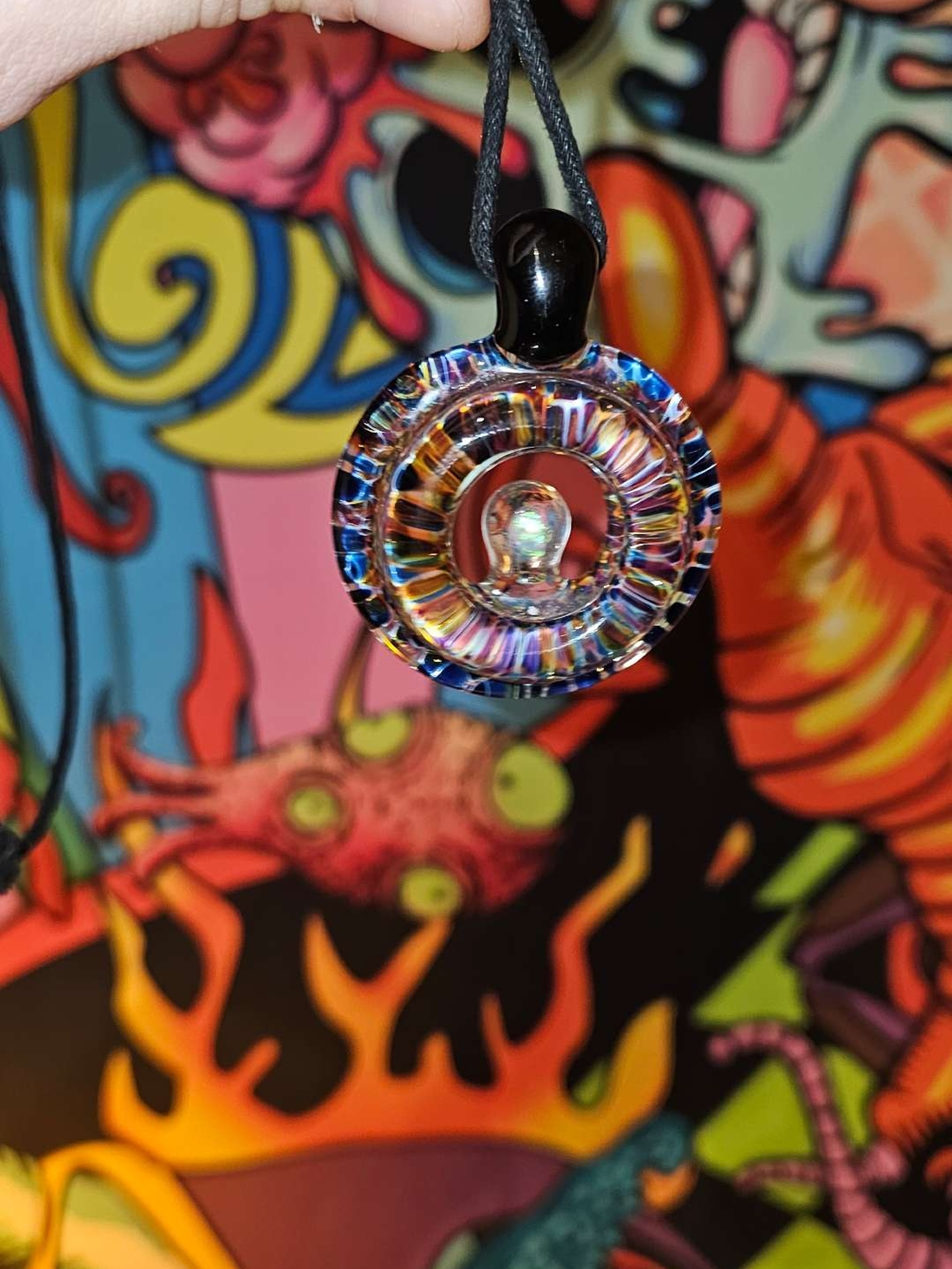Erin Cartee glass optical illusion pendant with opal 🌟 image 0