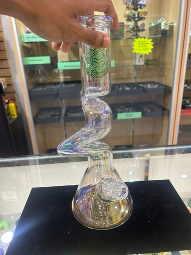 Preview pic of Iridescent Zig-Neck Beaker Bong – 12in