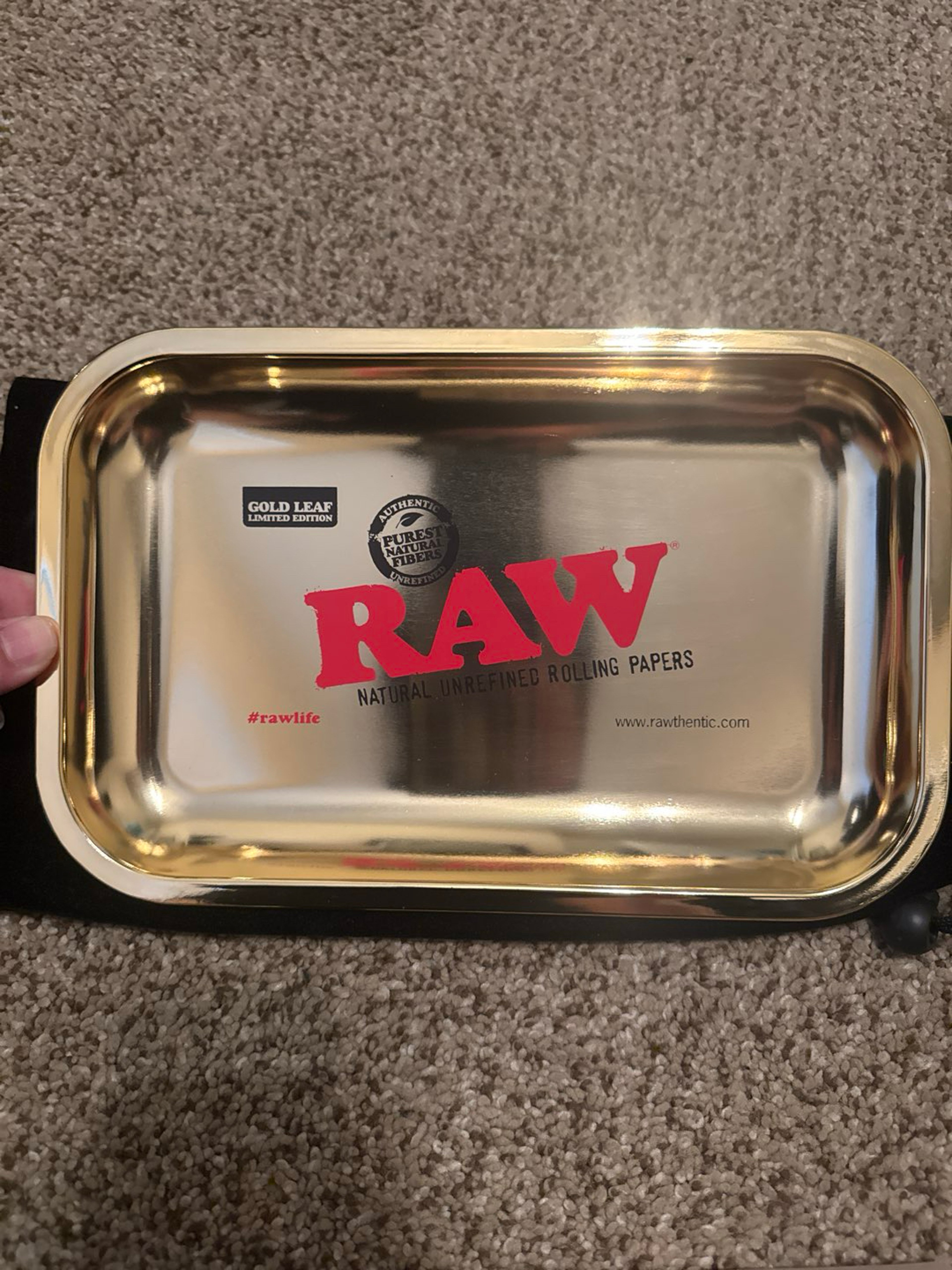 Preview pic of Raw gold leaf limited edition tray