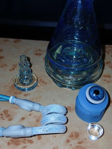 Preview pic of Raindrop Puffco Peak bundle.