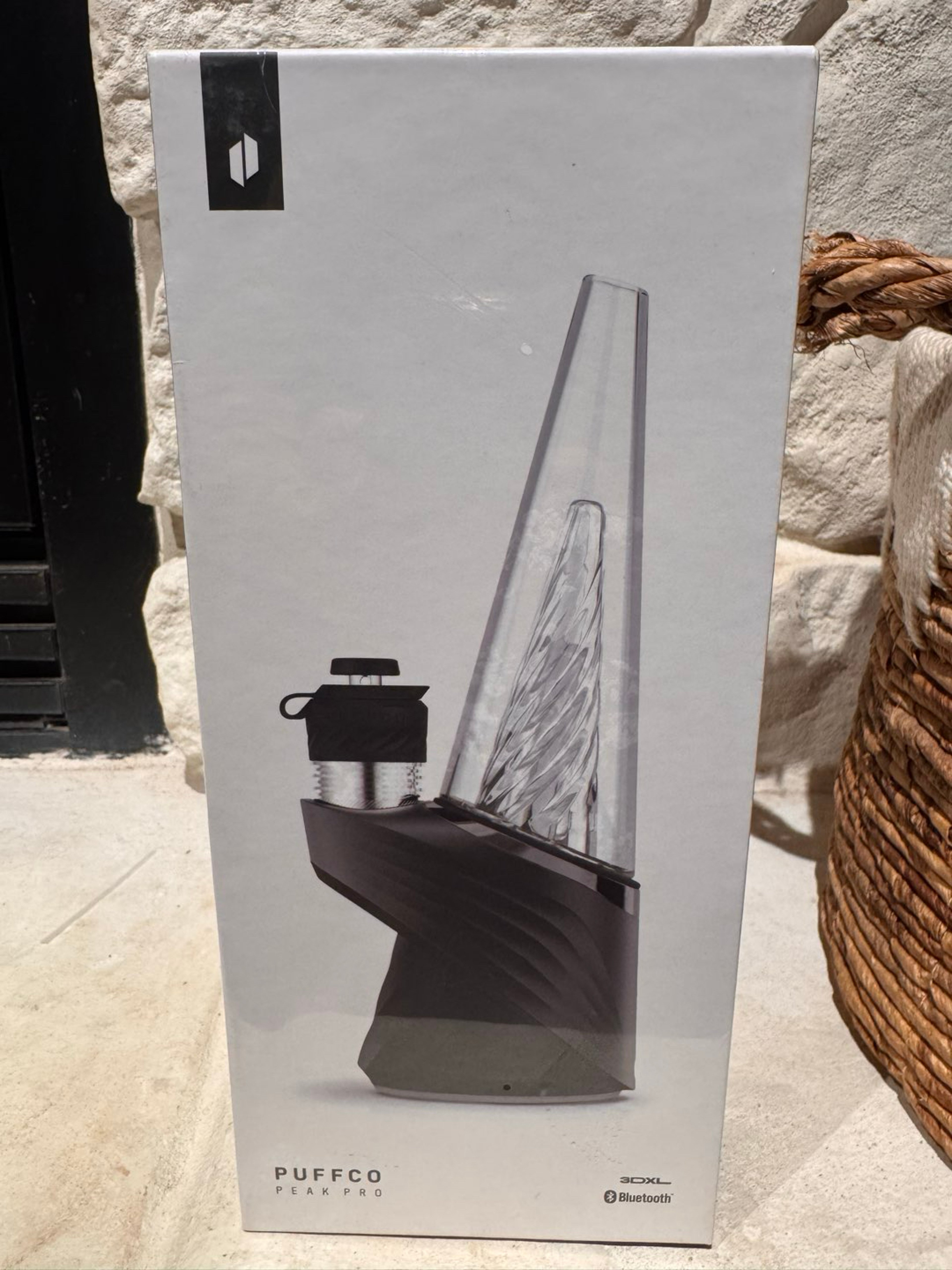 Preview pic of Puffco Peak Pro 3DXL – Onyx