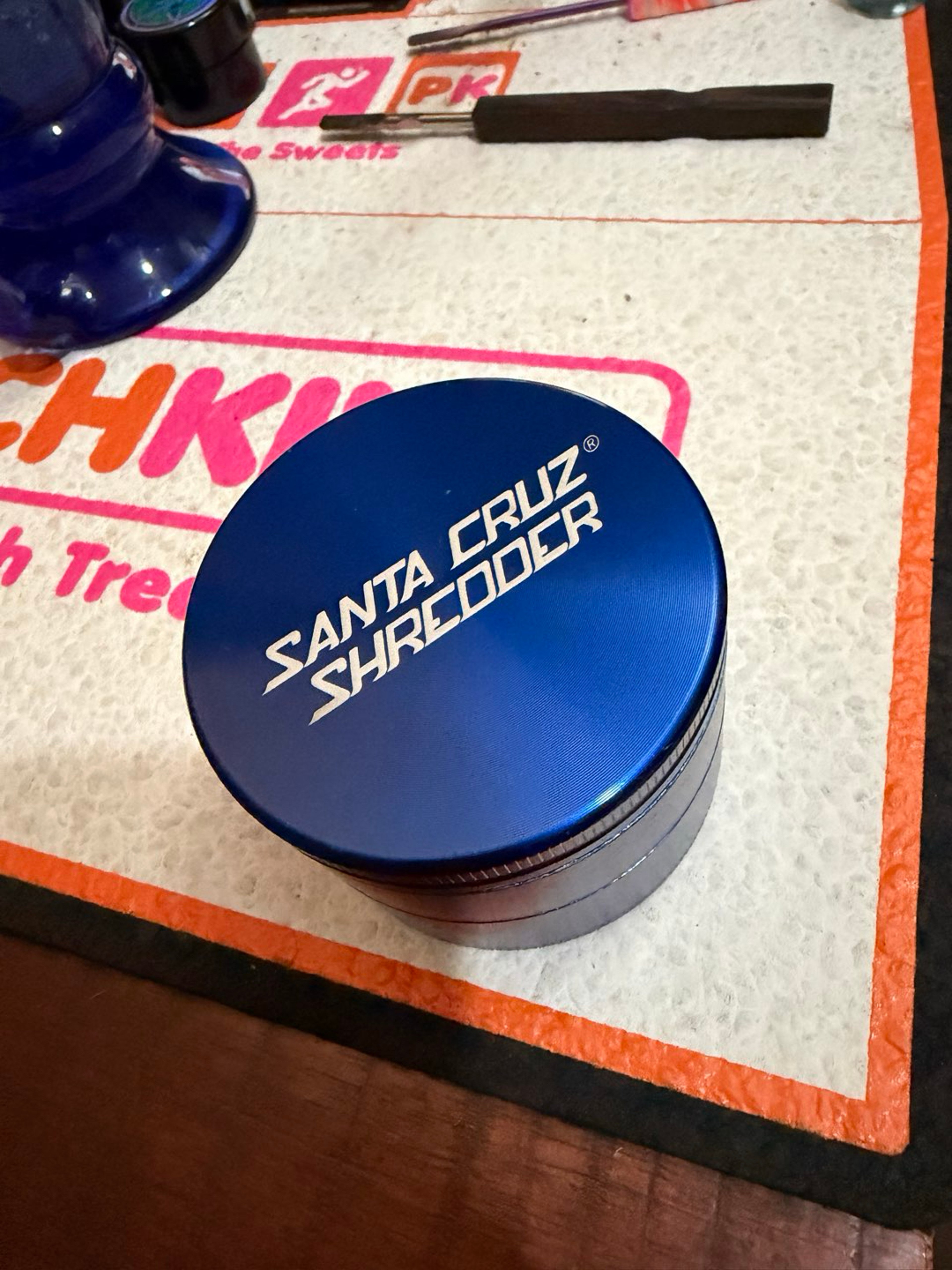 Preview pic of Santa Cruz Shredder Aluminum 4 Piece Grinder Large