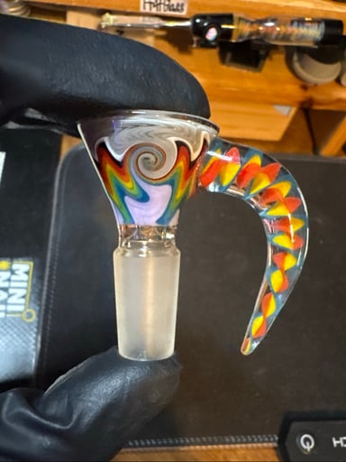 Preview pic of PheonixStar 14mm Wig-Wag Slide w/ Spiral Horn