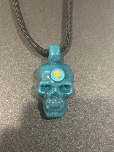 Preview pic of Scoz Third Eye Skull Pendant