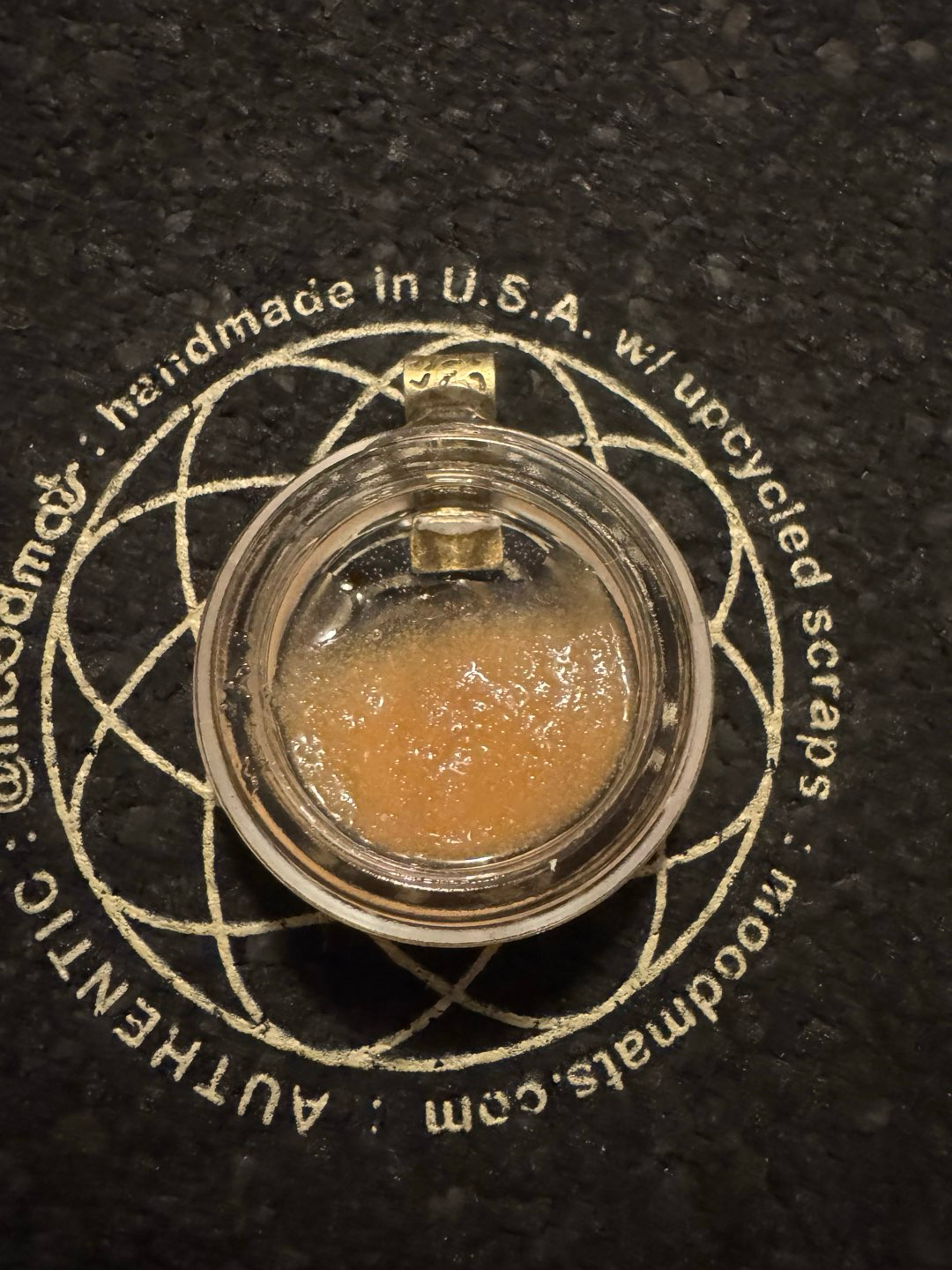 Faux sugar oil pendant image 0