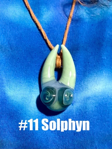 Preview pic of Voidling Head #11 : Mini Spirit  Companion Pendant