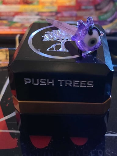 Preview pic of Purple Monster eye Dab tool