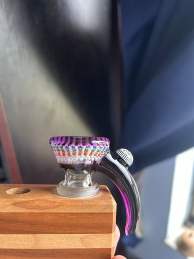 Preview pic of Steve H Slide