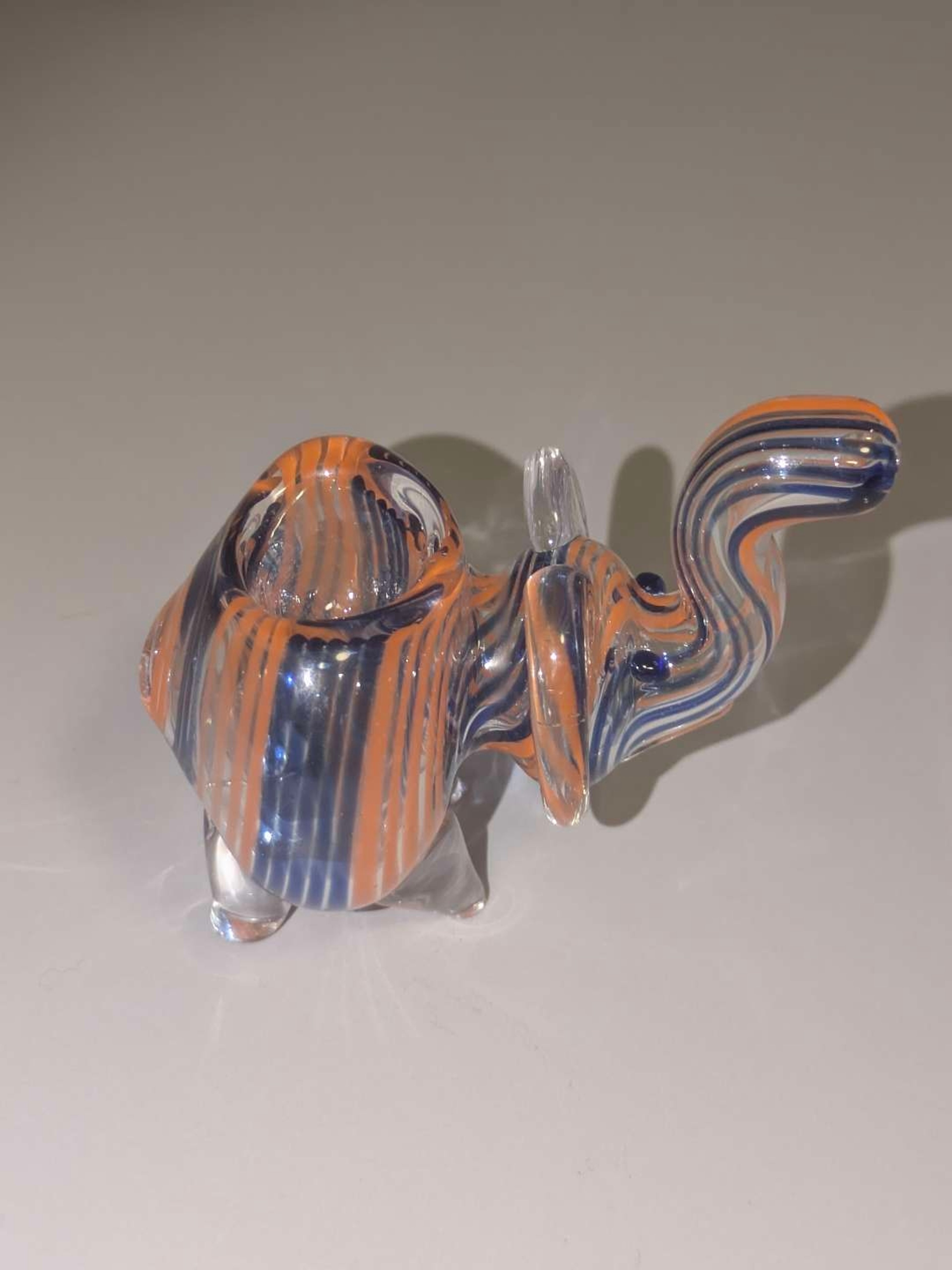 Elephant pipe image 0