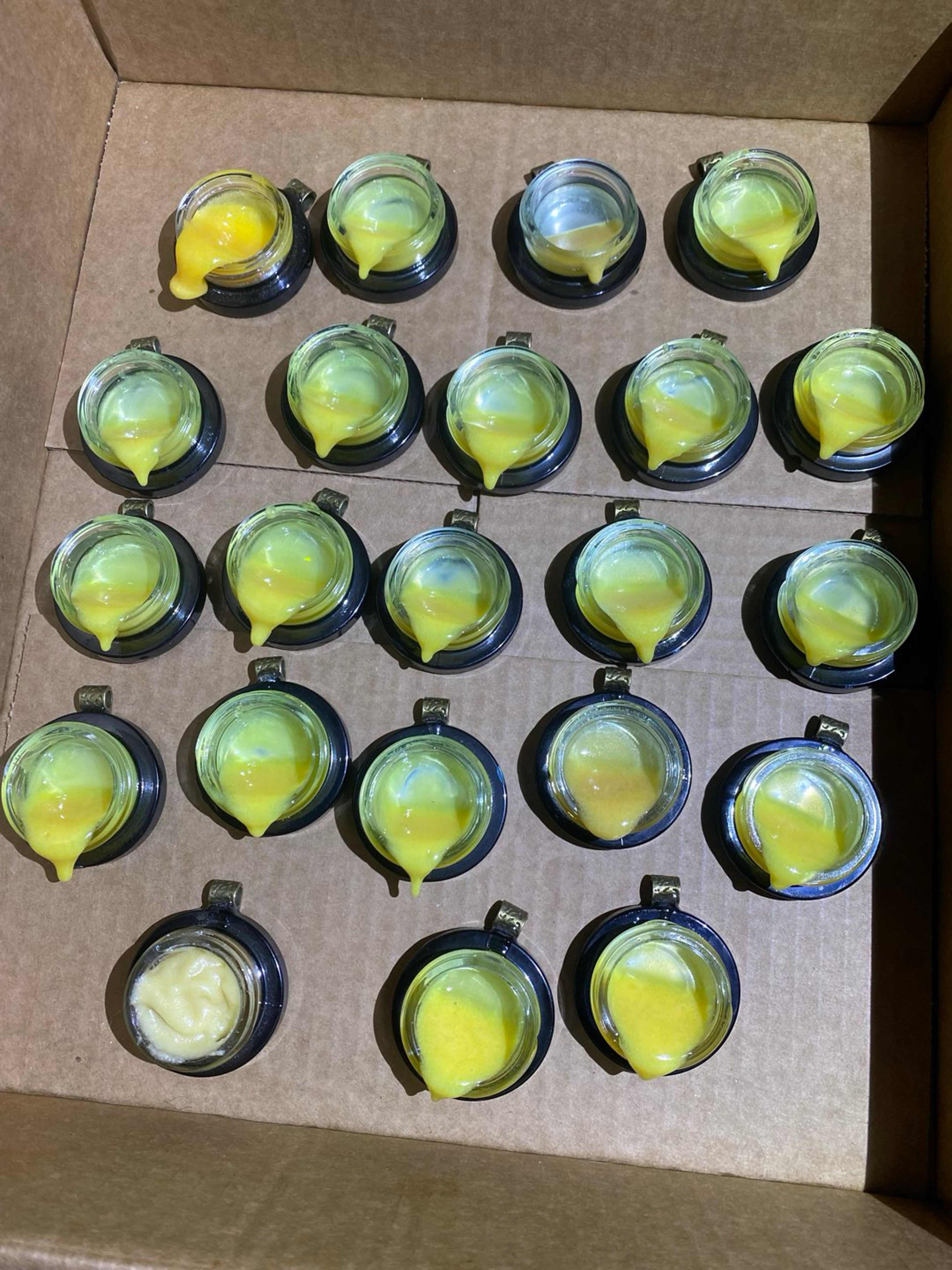 Preview pic of Faux oil drip pendants uv reactive  choose one( 10 packs available for 175