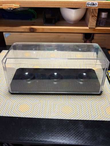 Preview pic of 🏆 Enclosed Marble Display Case 🏆