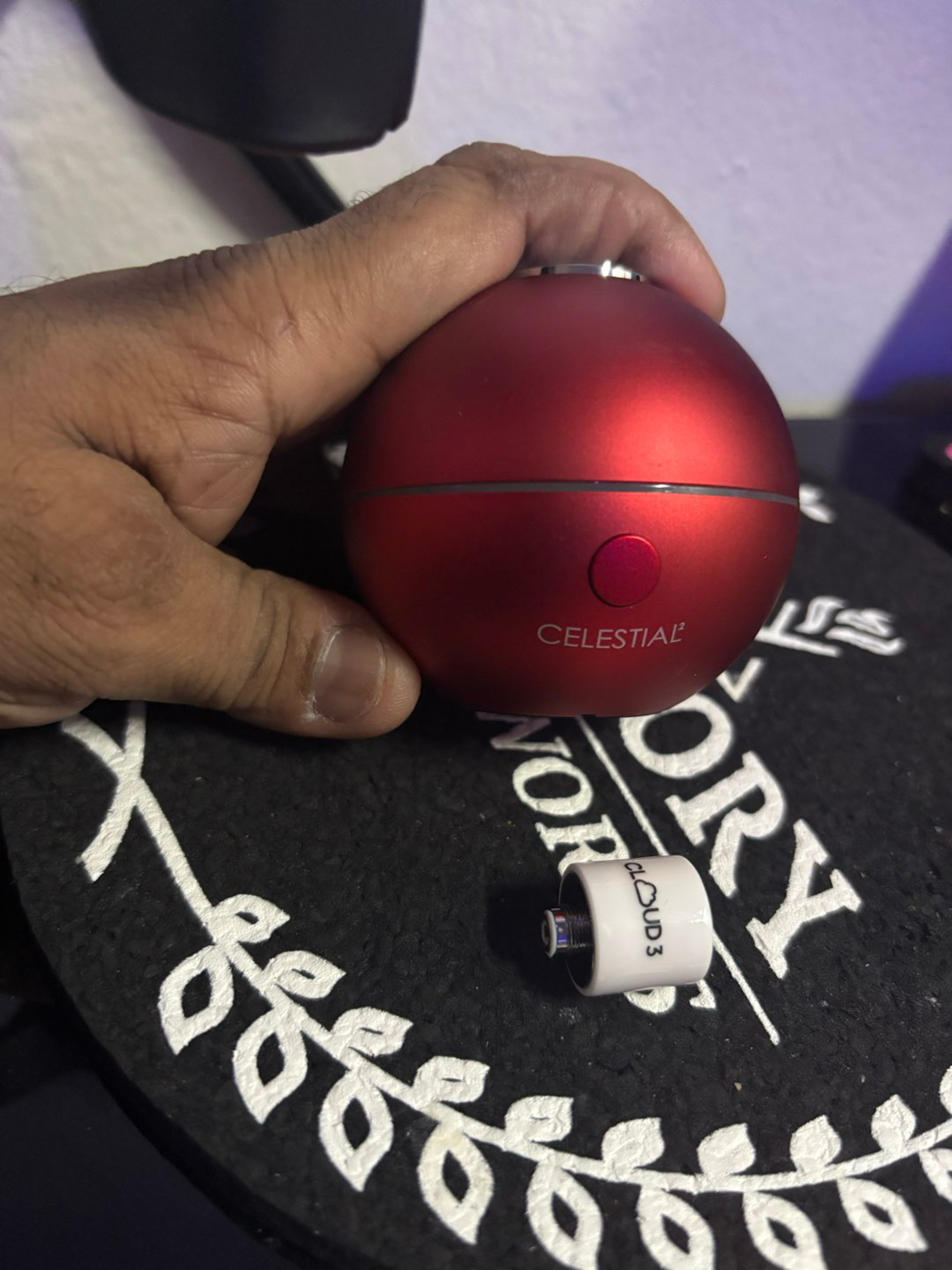 Preview pic of Yocan black celestial 2