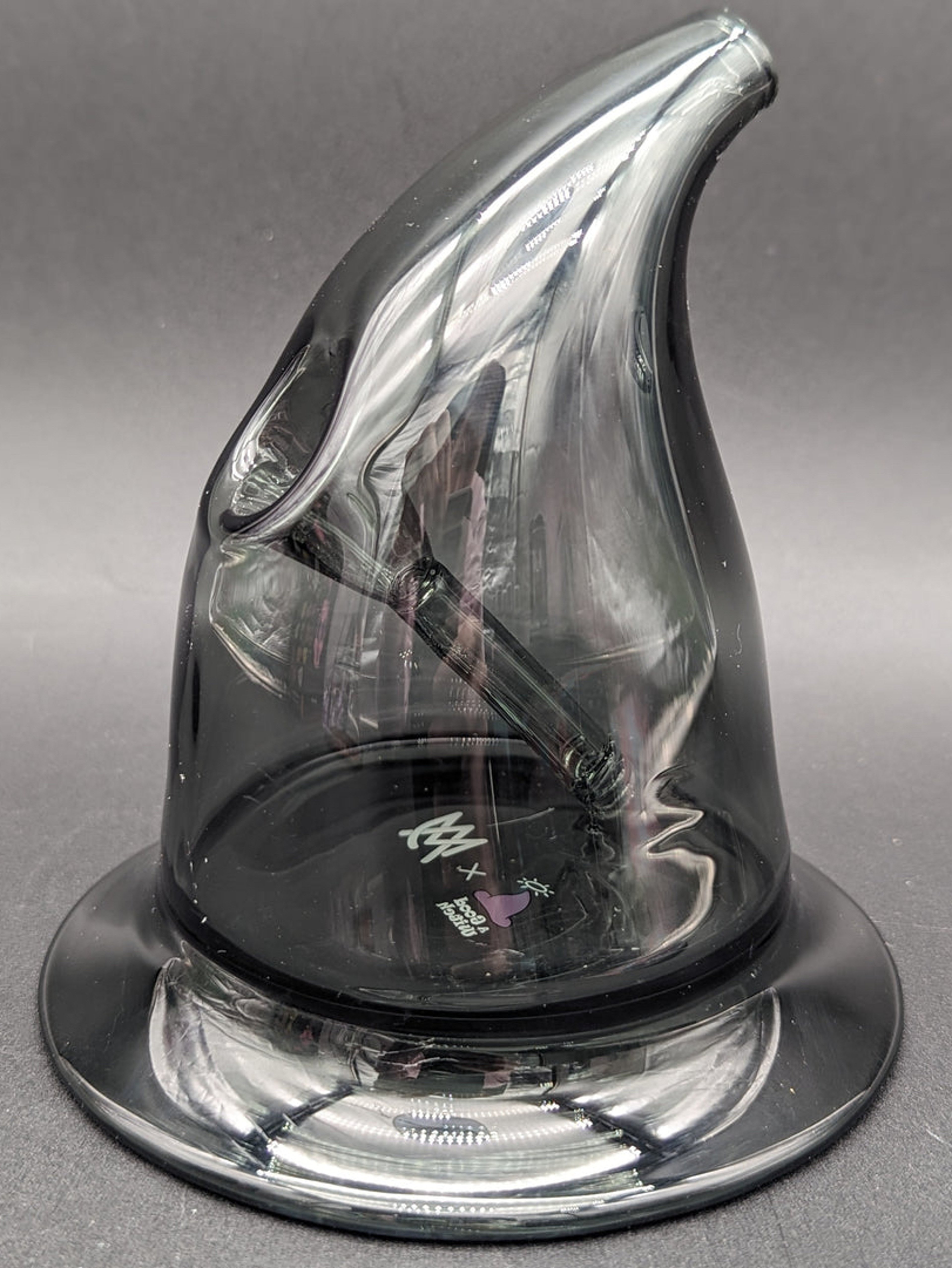 Preview pic of MJ ARSENAL X A GOOD WITCH - THE SHELLEY BONG