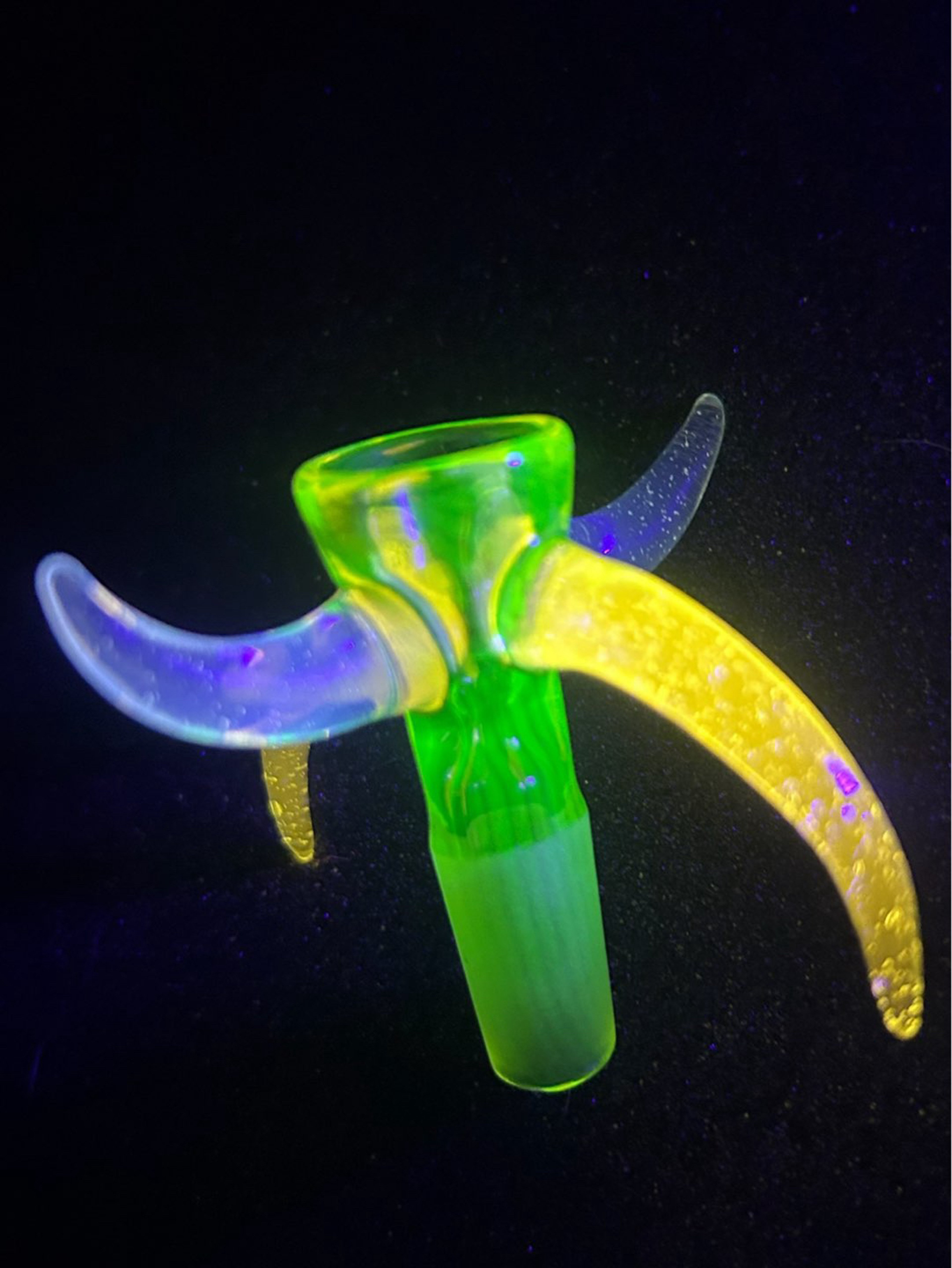 ⬛️FRIDAY 🏷️ FW 3way UV Dc Glass Arts 4 Horn 14mm Slide image 0