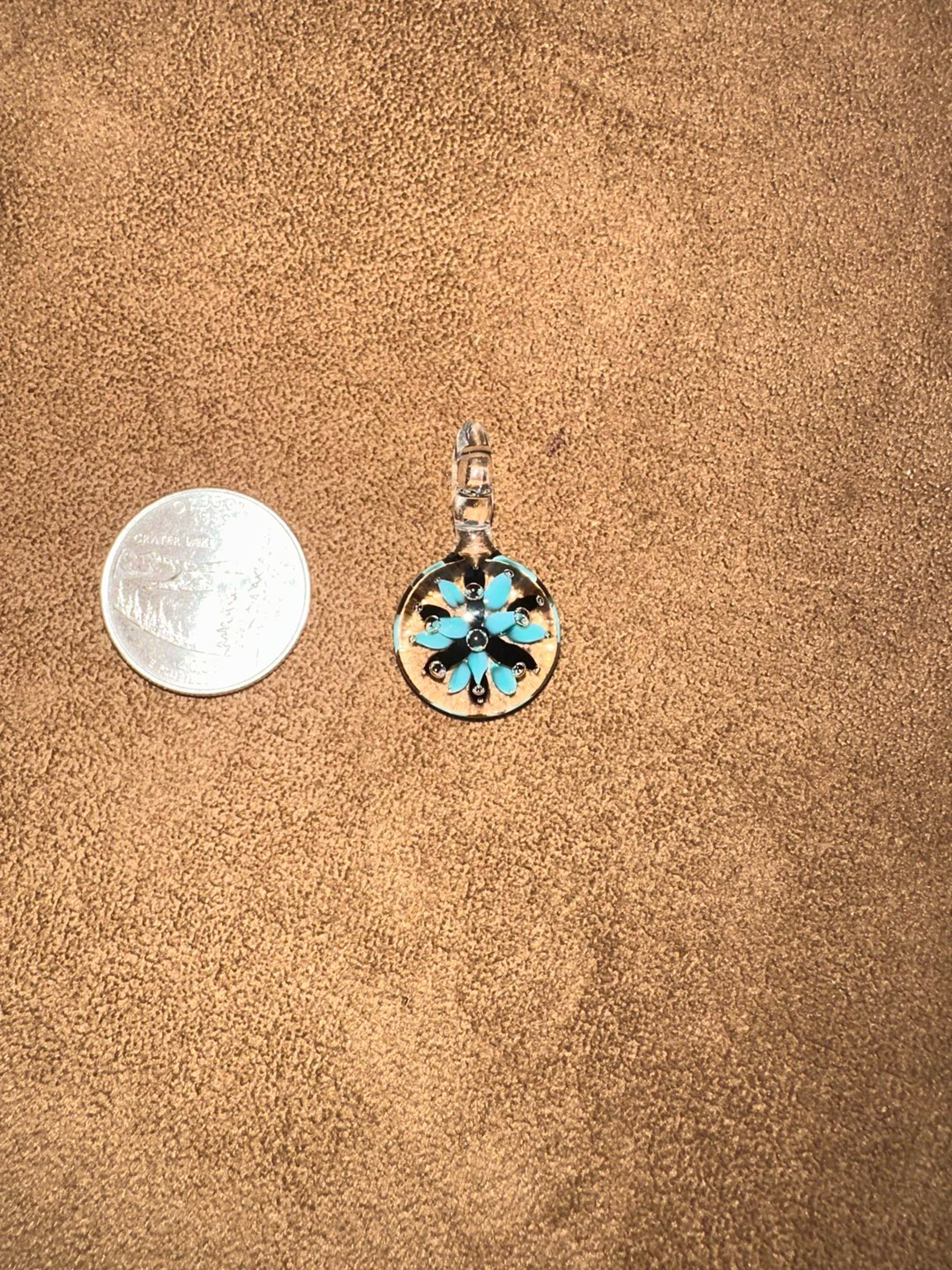 Bubble trap pendant image 0