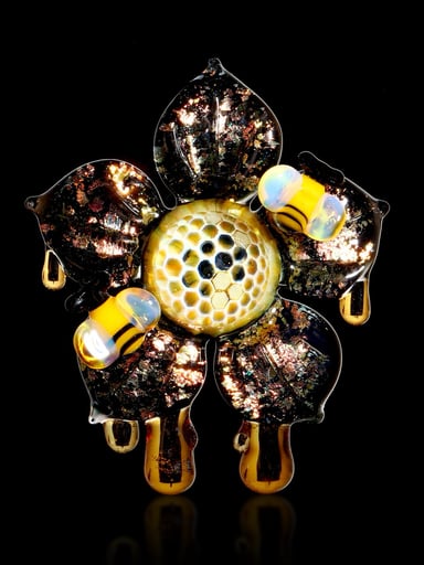 Preview pic of Joe P x Mars Honeycomb Flower Pendant