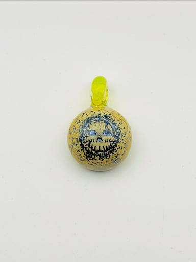 Preview pic of Hand carved skull pendant!