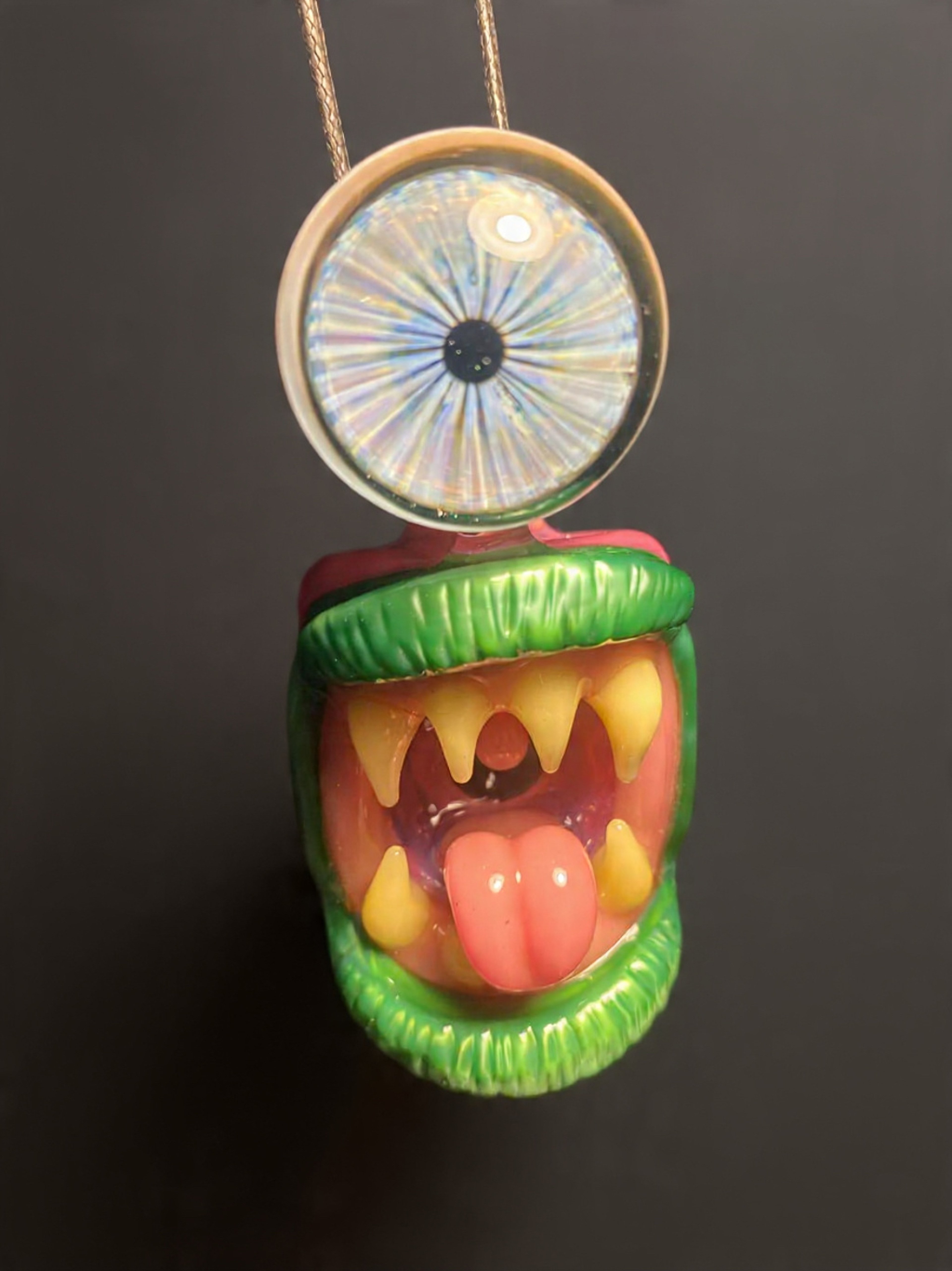 Preview pic of Open mouth monster pendant