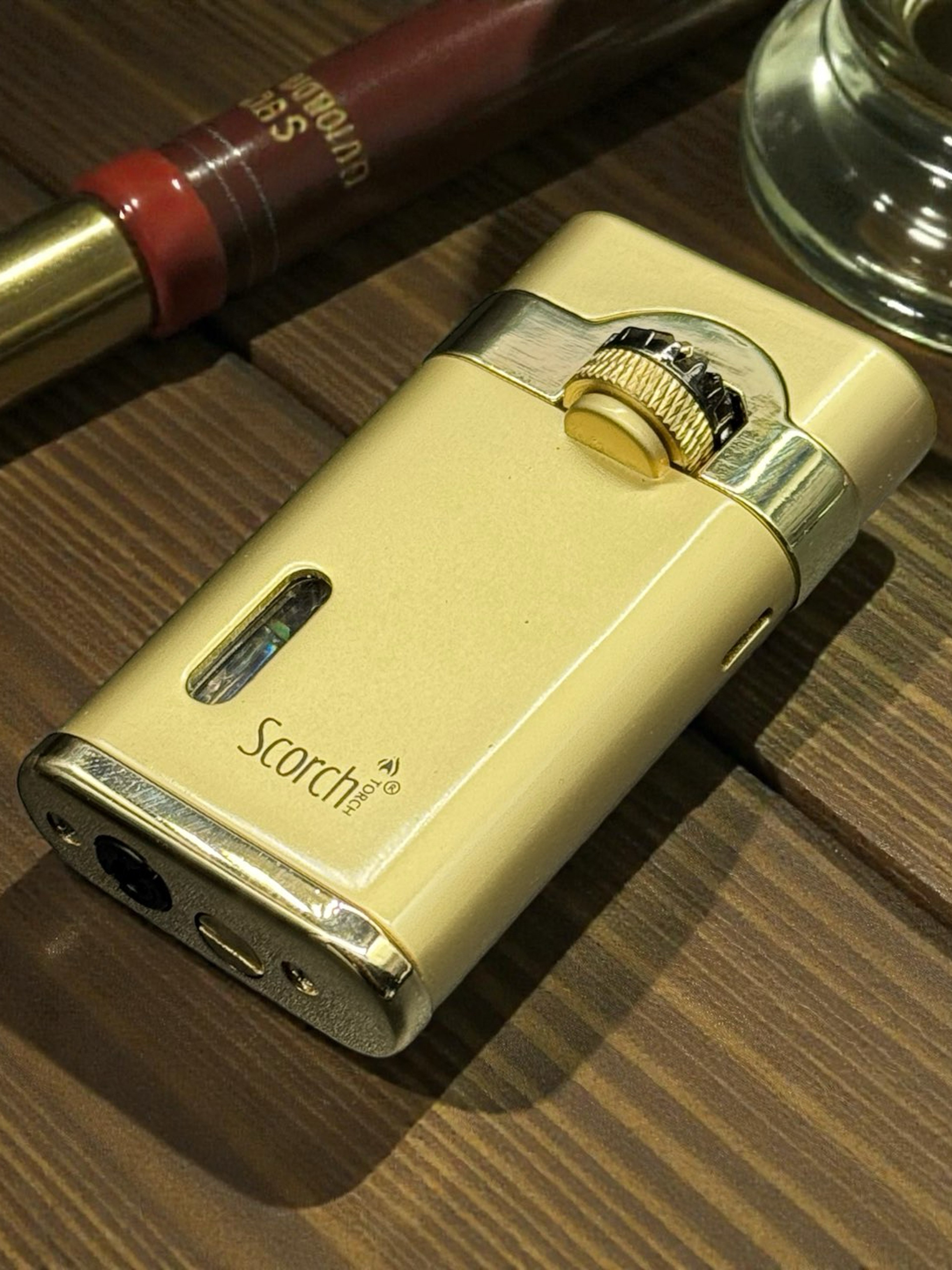 Preview pic of Scorch Torch 61682 – Single Flame Full Metal Refillable Torch Lighter (Champagne Gold)