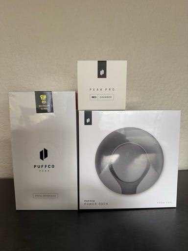 Preview pic of Puffco Ryan Fitt Glass + Peak Pro power Dock + 3D Chamber (Combo Order)